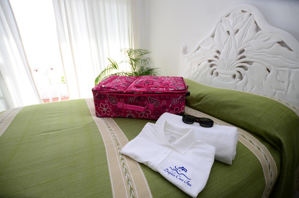 Dolphin Cove Inn Manzanillo Dış mekan fotoğraf