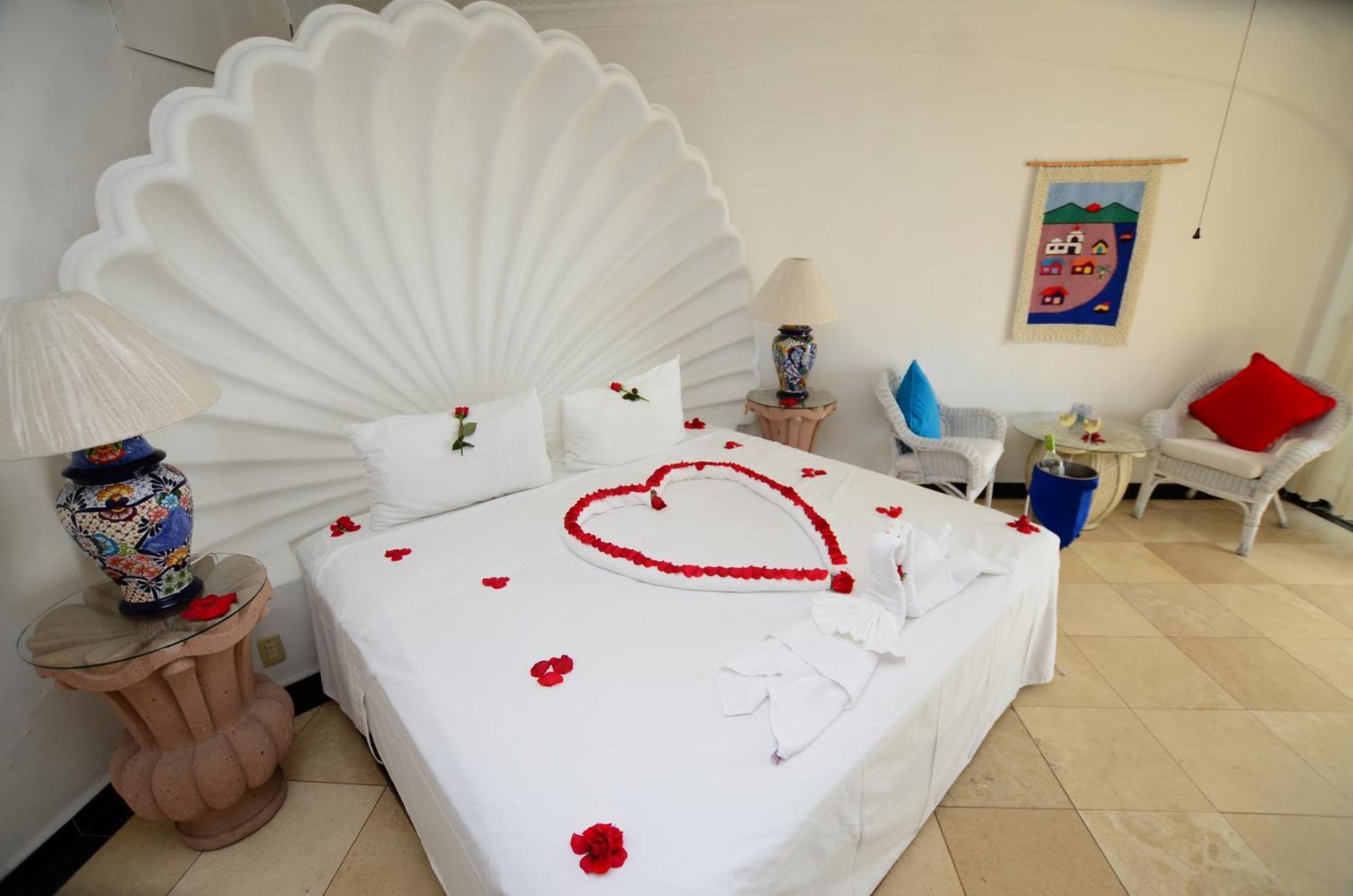 Dolphin Cove Inn Manzanillo Dış mekan fotoğraf