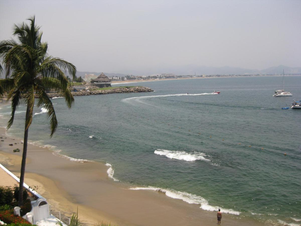 Dolphin Cove Inn Manzanillo Dış mekan fotoğraf